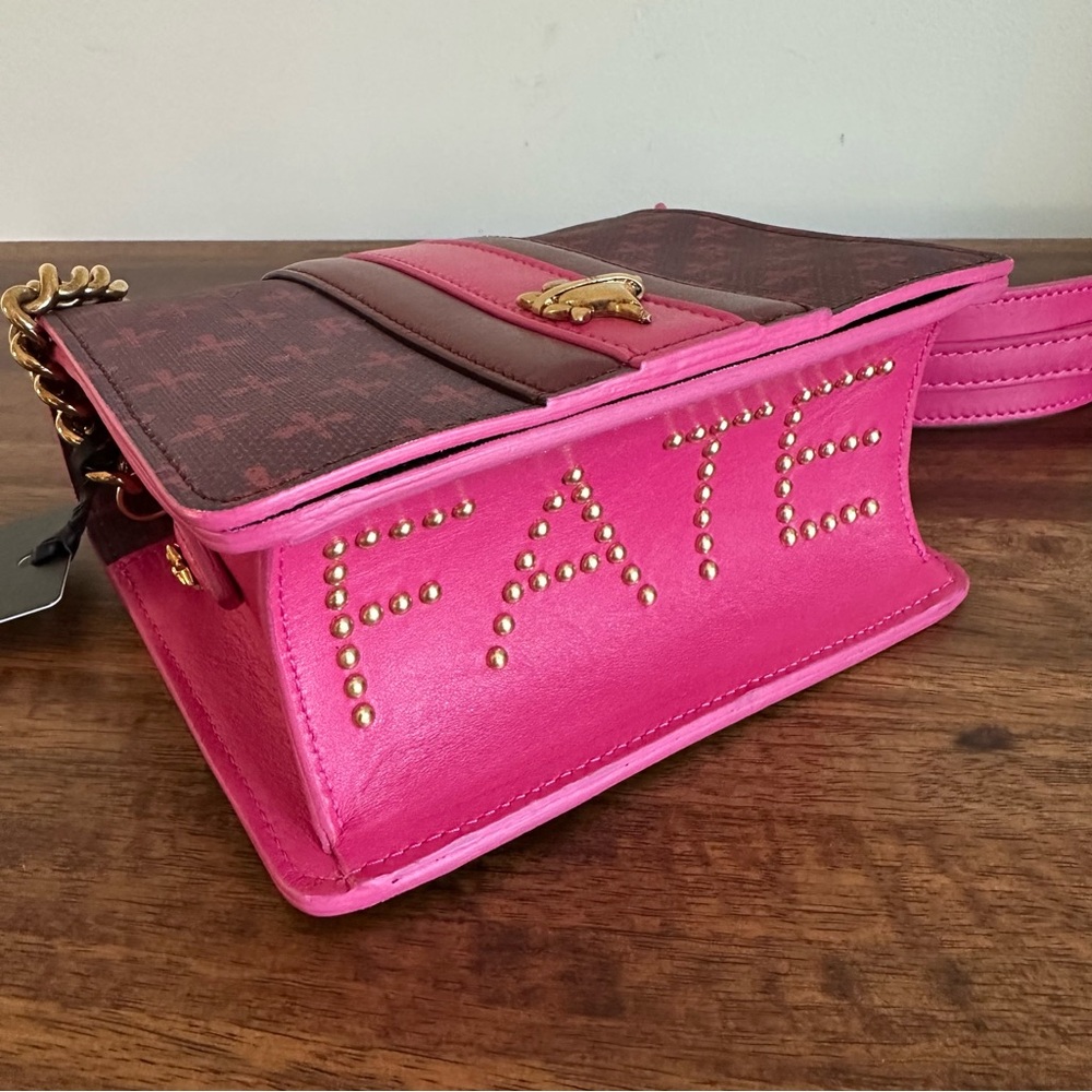 John Richmond Pink and Purple Crossbody Bag.
Leather. Made in Italy.